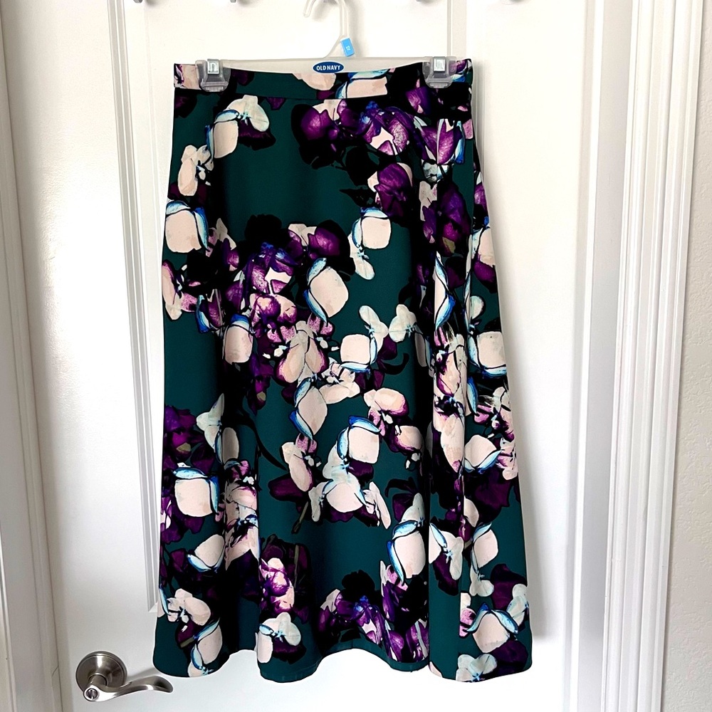 Banana Republic Teal Floral Midi Skirt - Purple & Cream Print